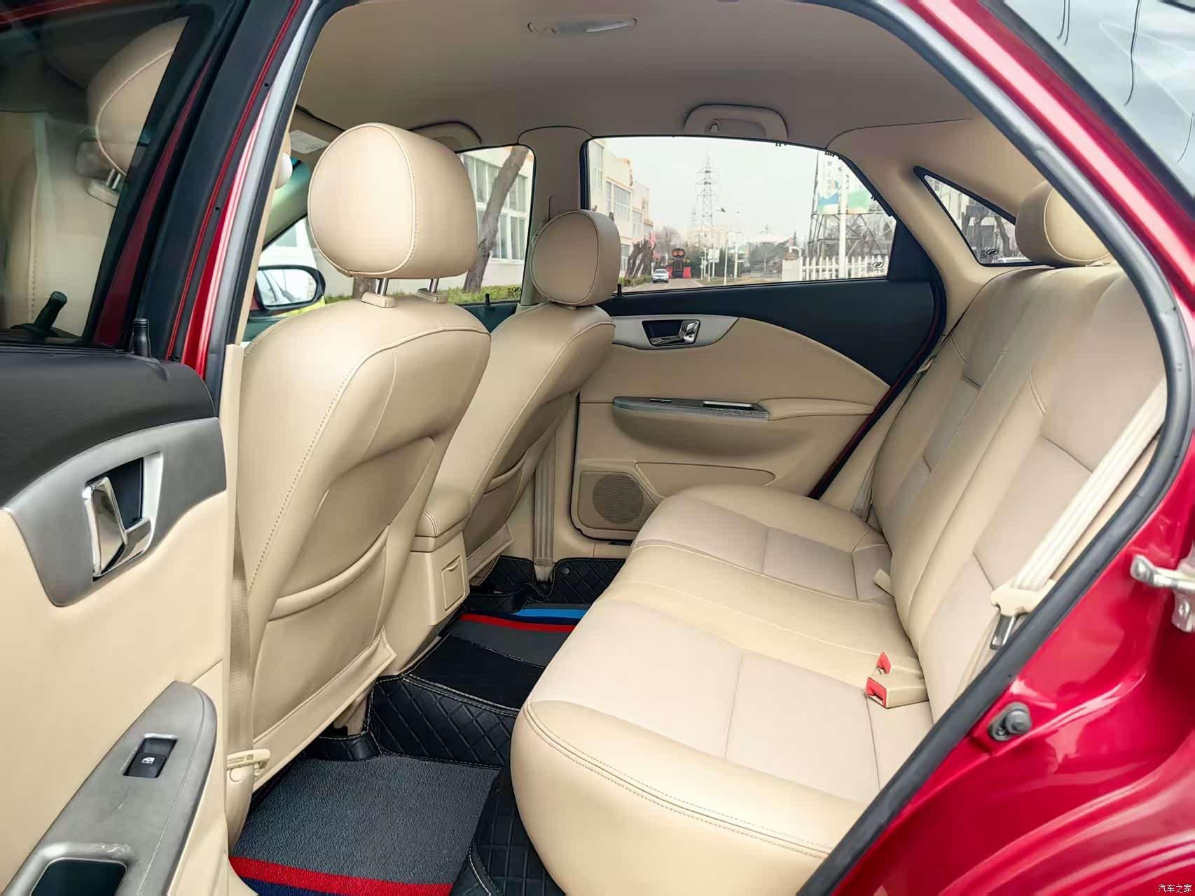 Buick 1.6LX-AT, 2012 12