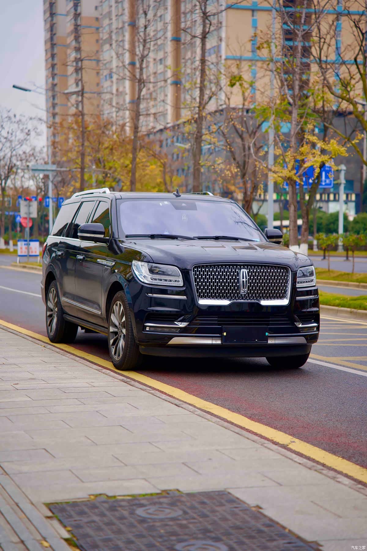 Lincoln Navigator, 2019 3