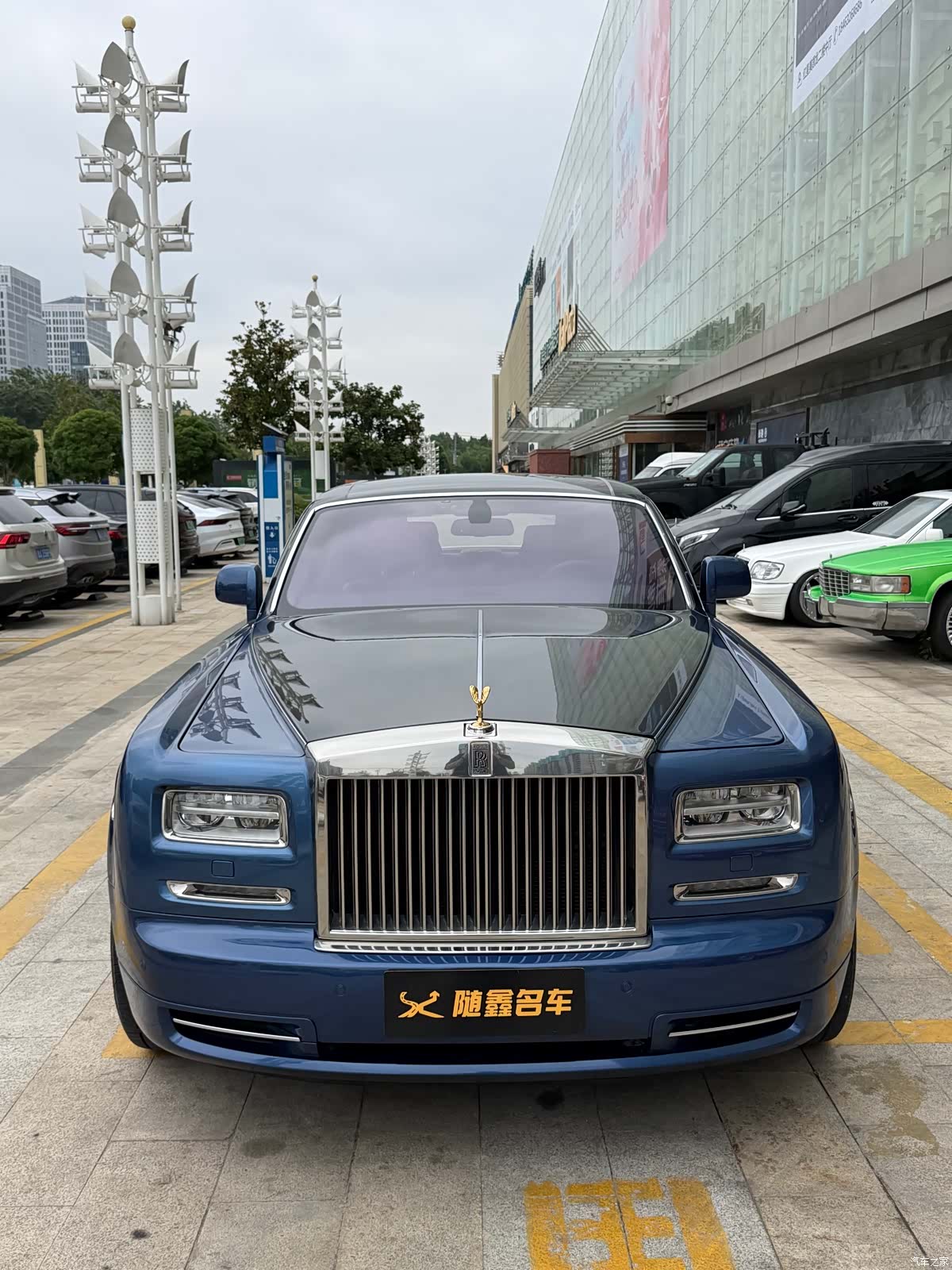 Rolls-Royce Phantom, 2017 2