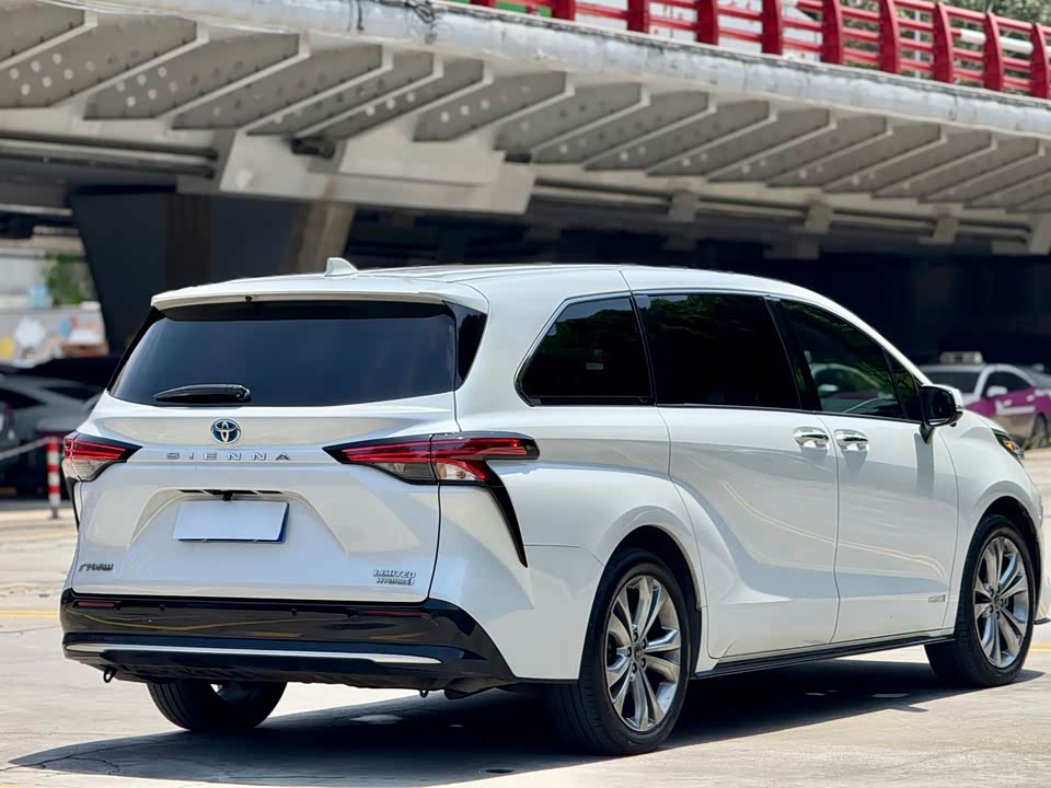 Toyota SIENNA