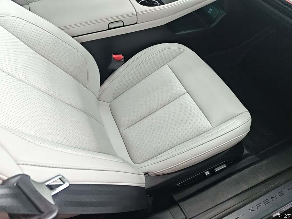 Xpeng P7, 2023 25