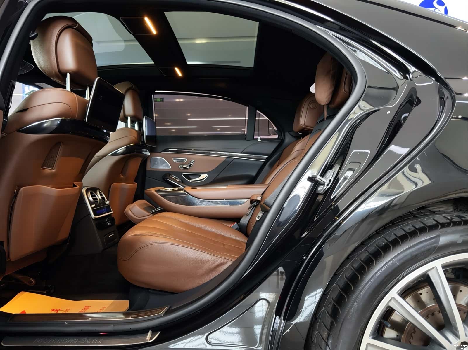 Mercedes-Benz S-Class, 2018 11
