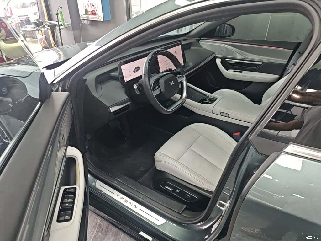 Xpeng P7, 2023 15