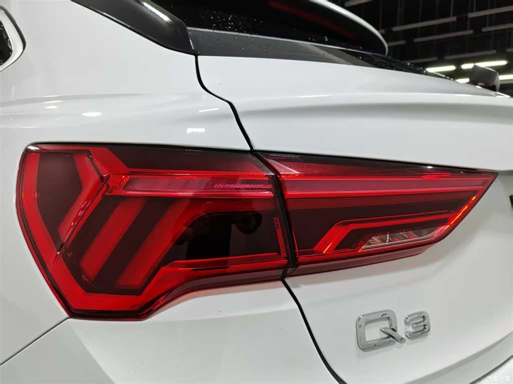 Audi Q3, 2021 14