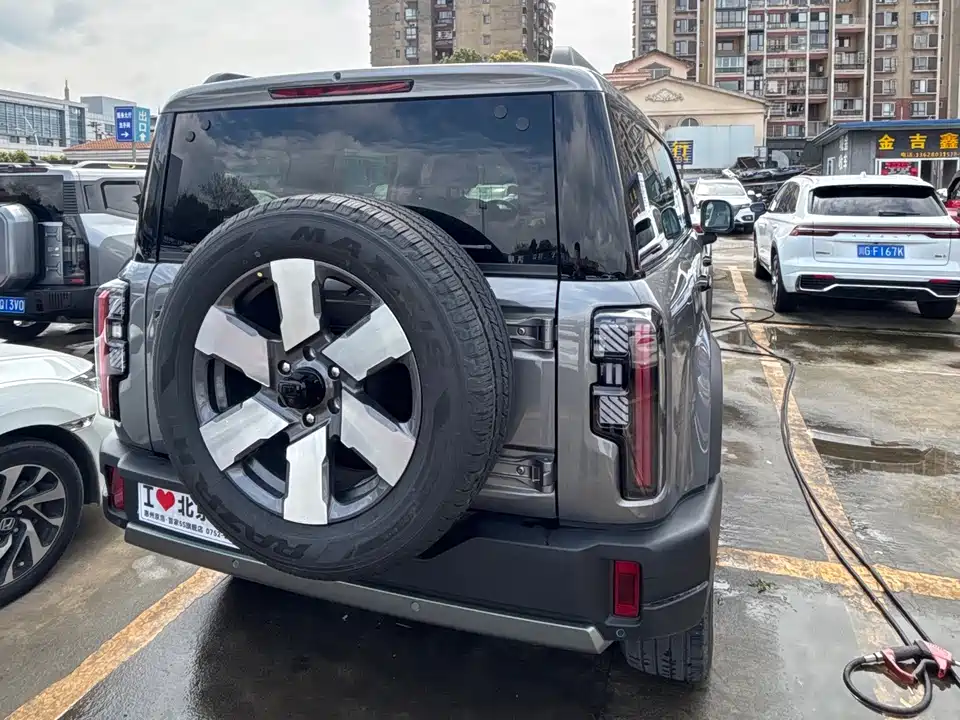 Beijing BJ40 range extension