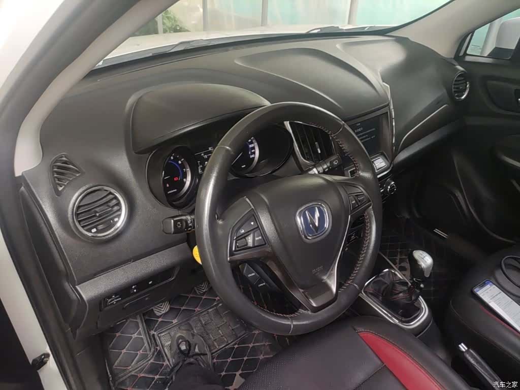 Changan CS15, 2017 10