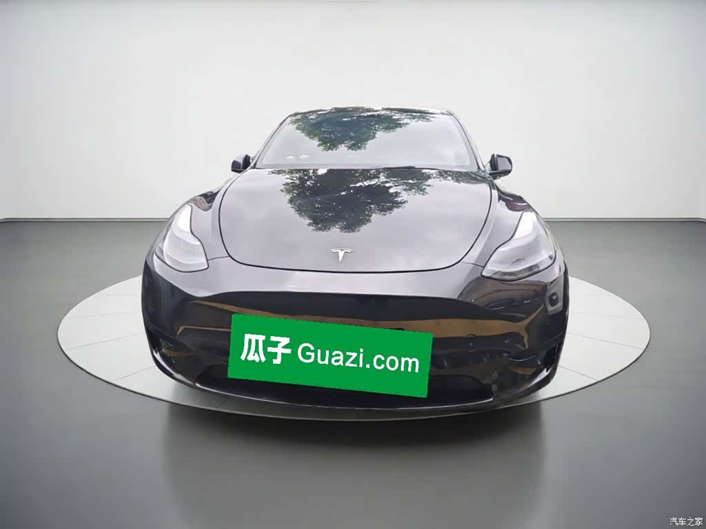 Tesla Model Y, 2022 24