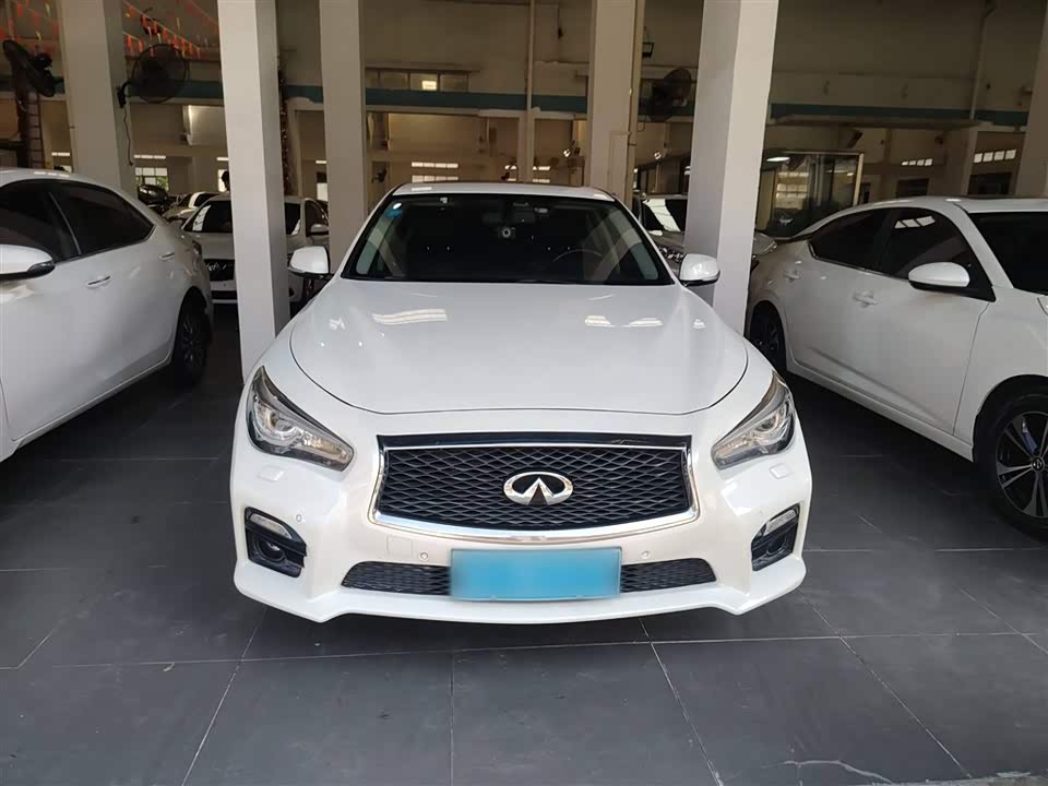 Infiniti Q50L Infiniti Q50L