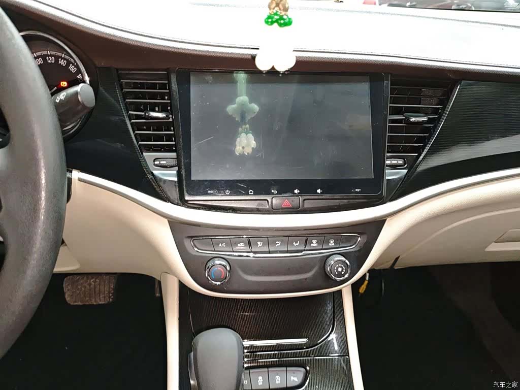 Buick Verano, 2016 13