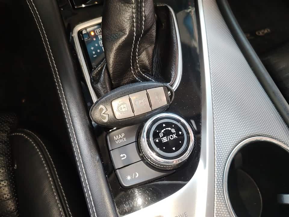 Infiniti Q50L Infiniti Q50L