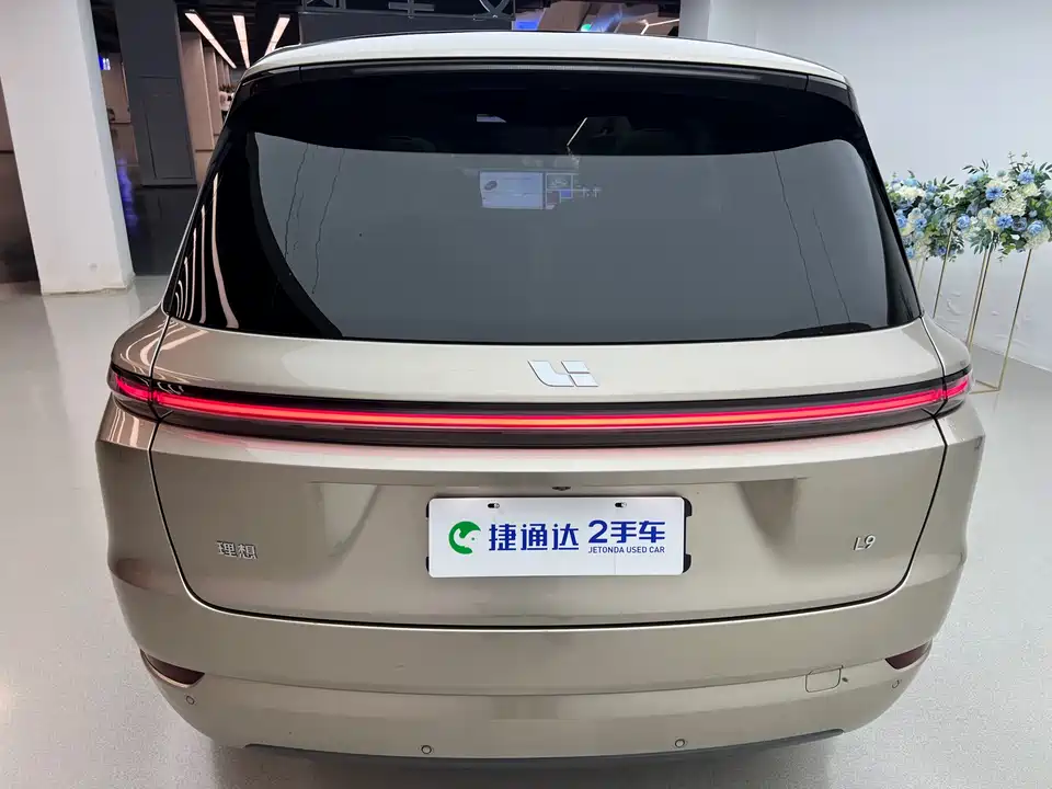 Li Auto Ideal L9