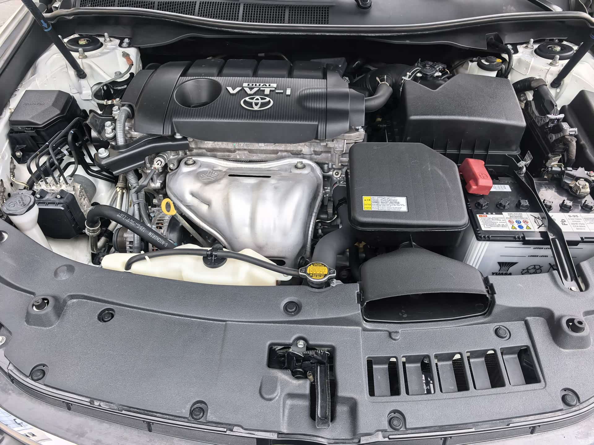Toyota Camry, 2016 16