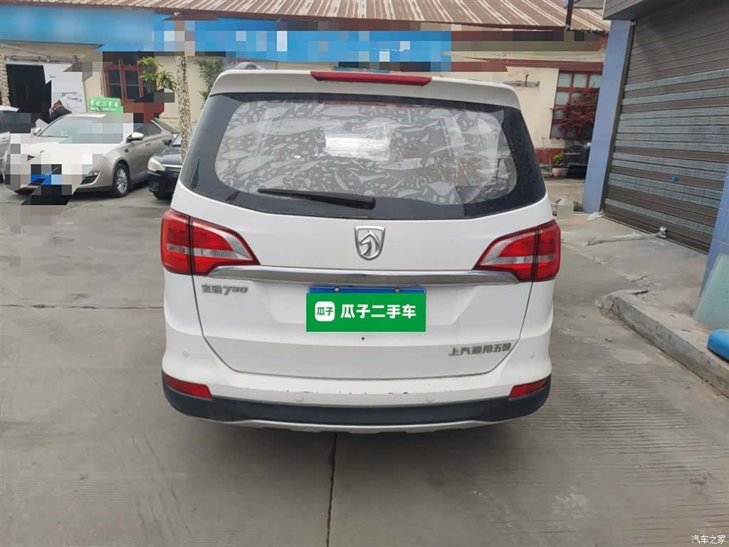 Wuling 730, 2018 6