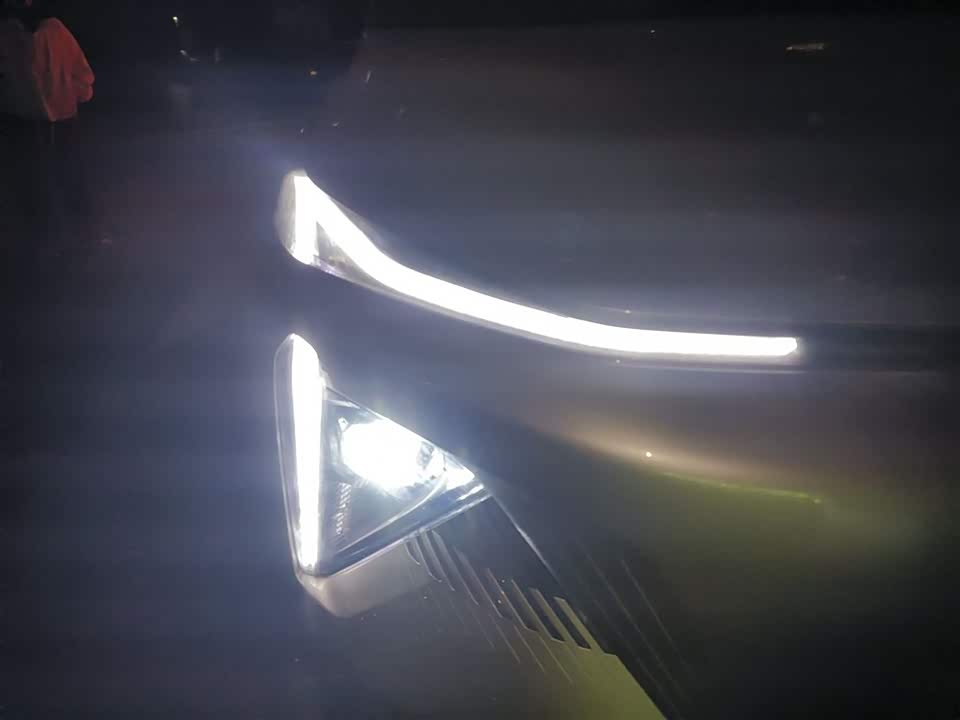 Geely Galaxy Galaxy L7