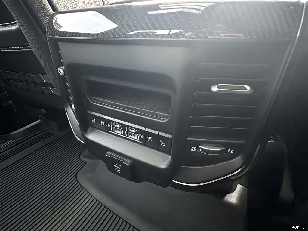 RAM Trucks, 2023 10