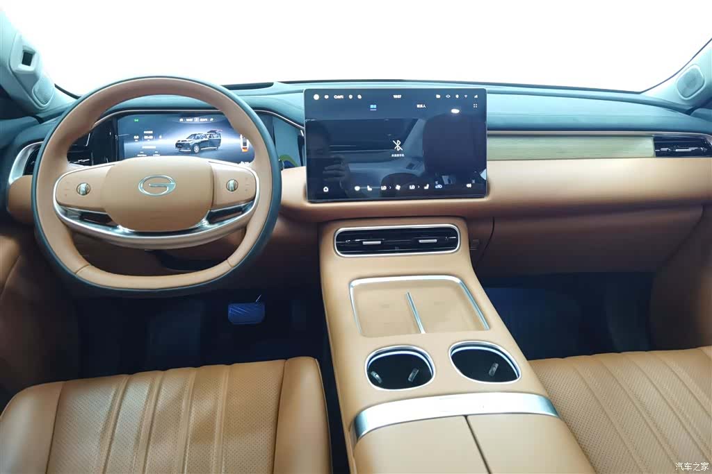 Trumpchi S9, 2025 12