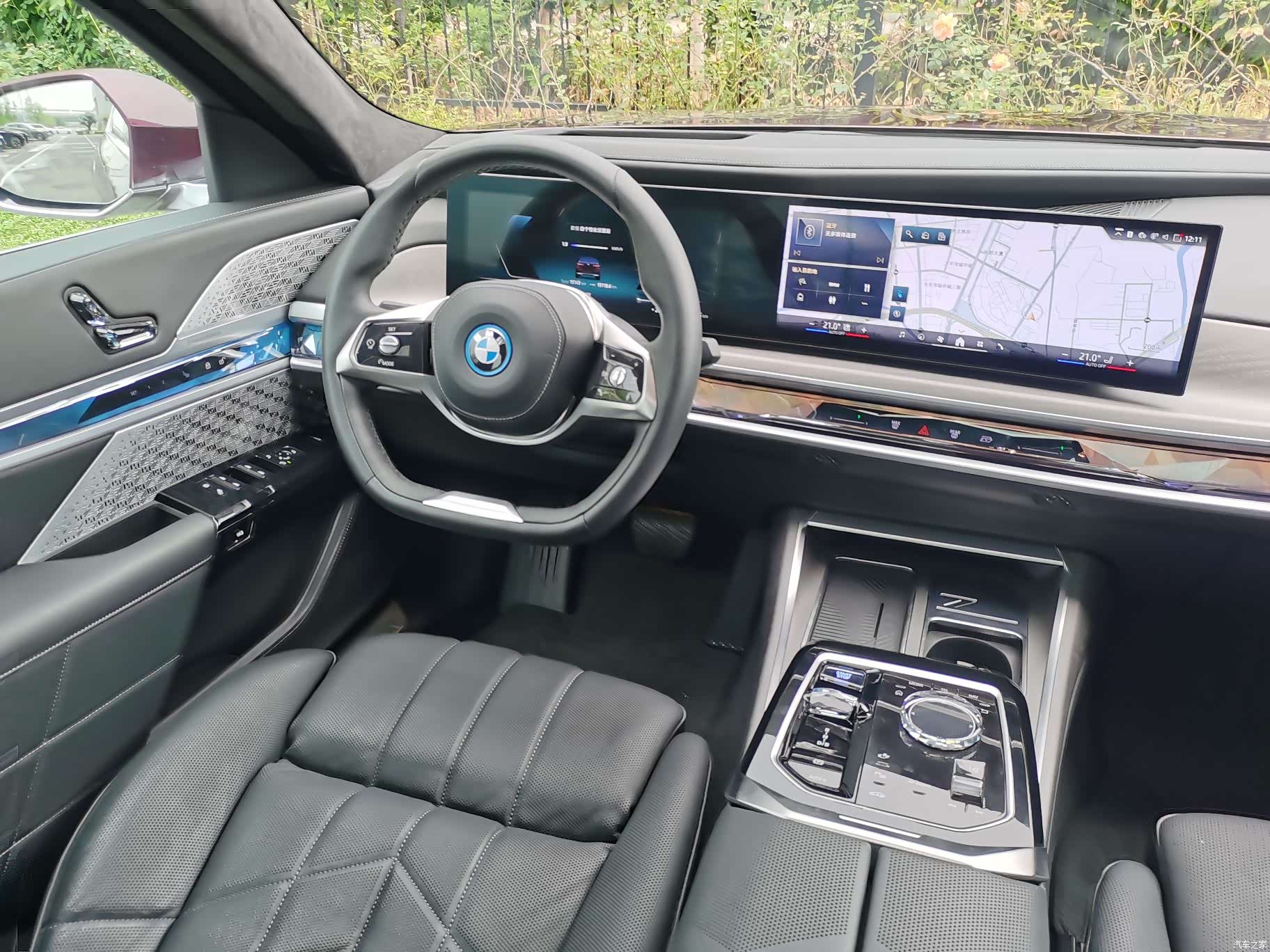 BMW i7, 2024 22