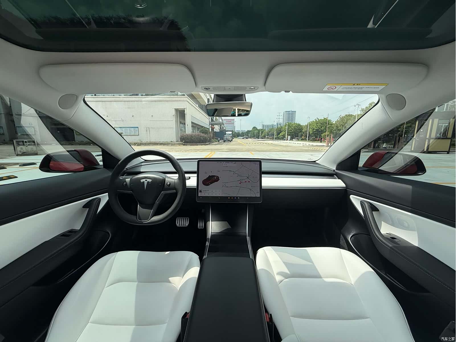 Tesla Model 3, 2020 все фото