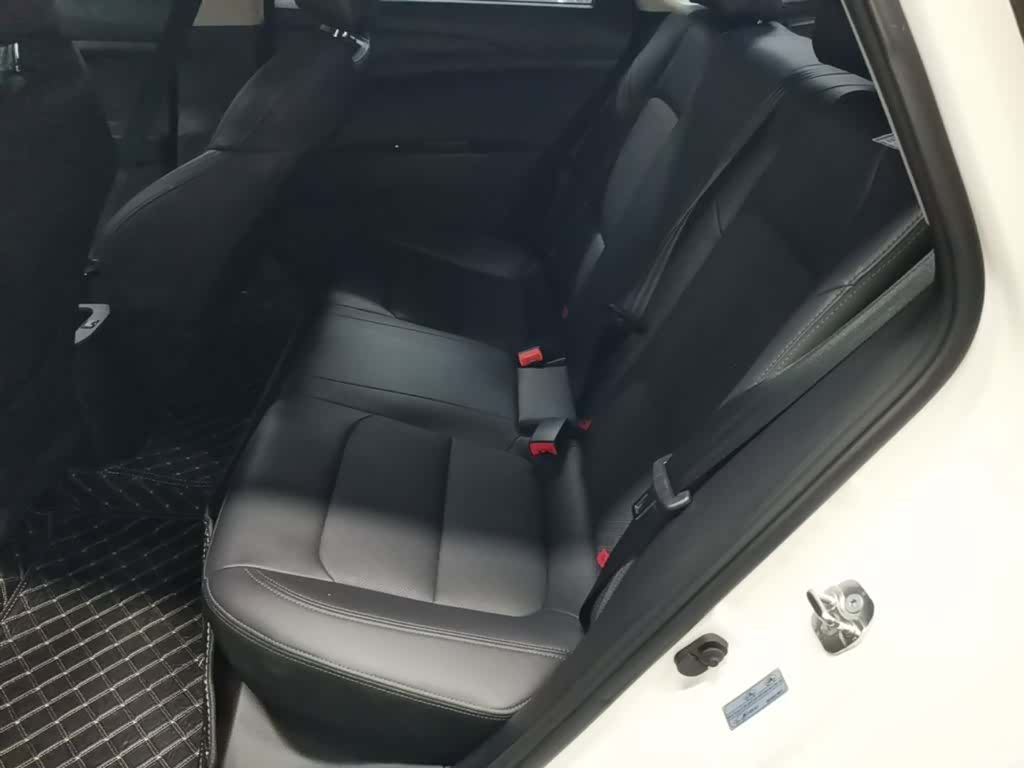 Changan Eado, 2022 17
