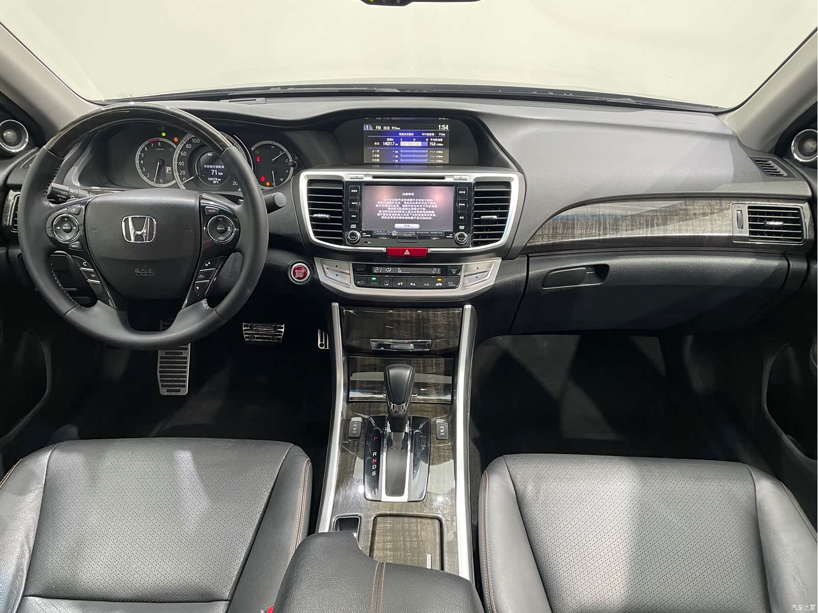 Honda Accord, 2015 16