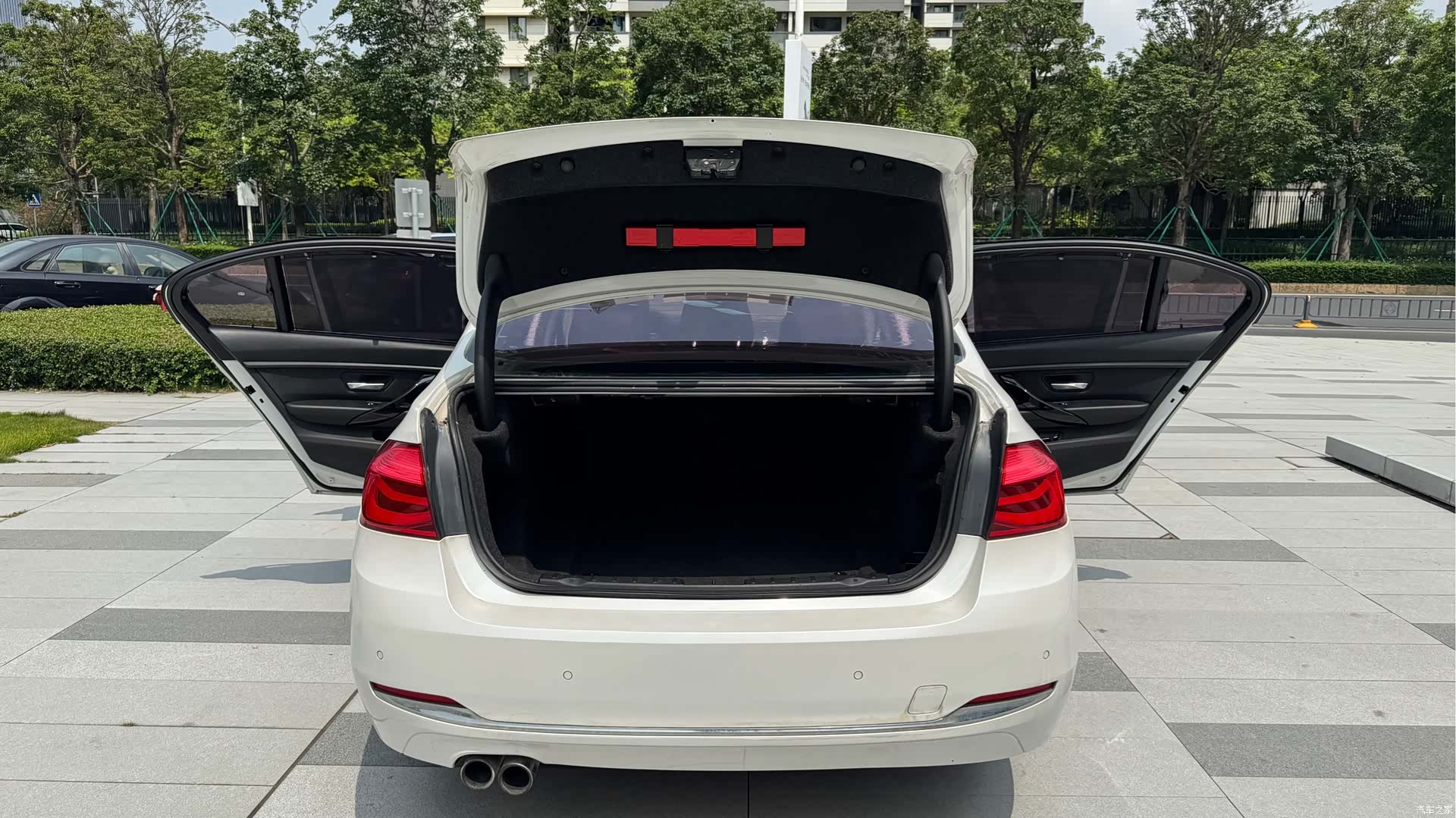 BMW 3 Series, 2017 17