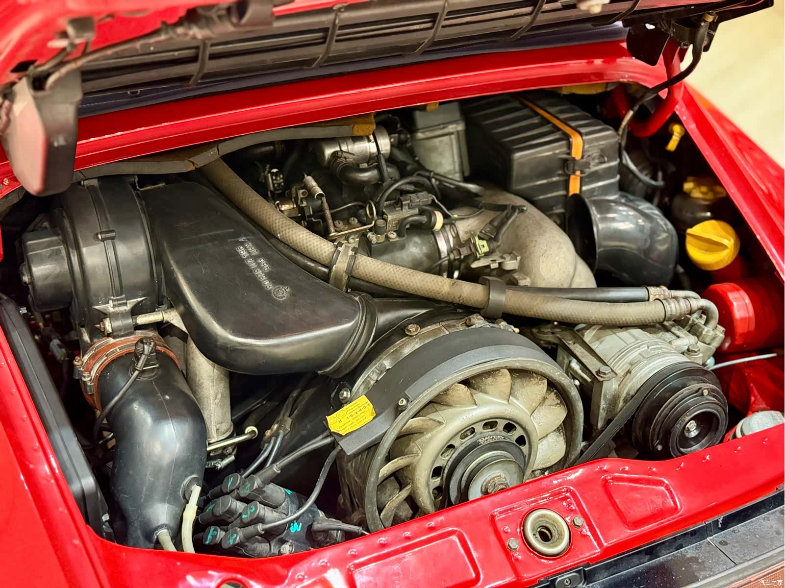 Porsche 911, 1991 15