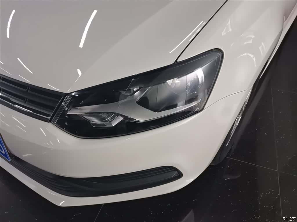 Volkswagen Polo, 2015 24