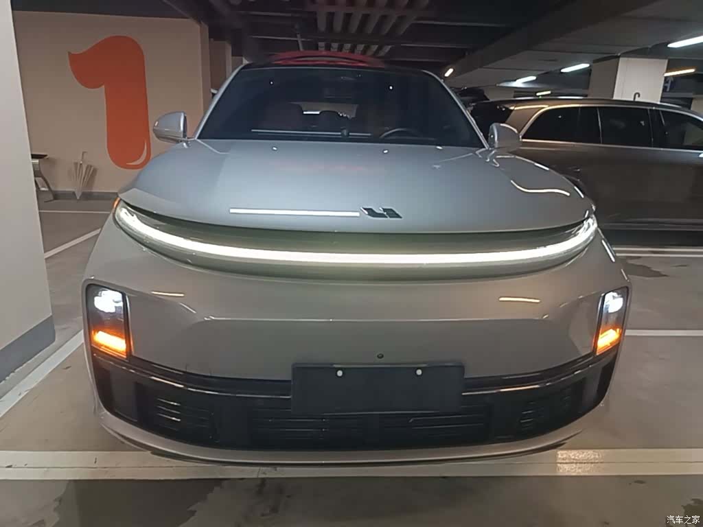 Li Auto L7, 2023 3