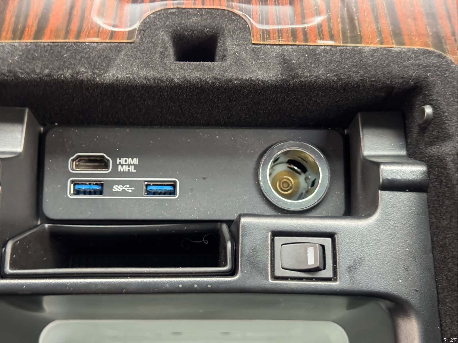 Land Rover Range Rover, 2018 25