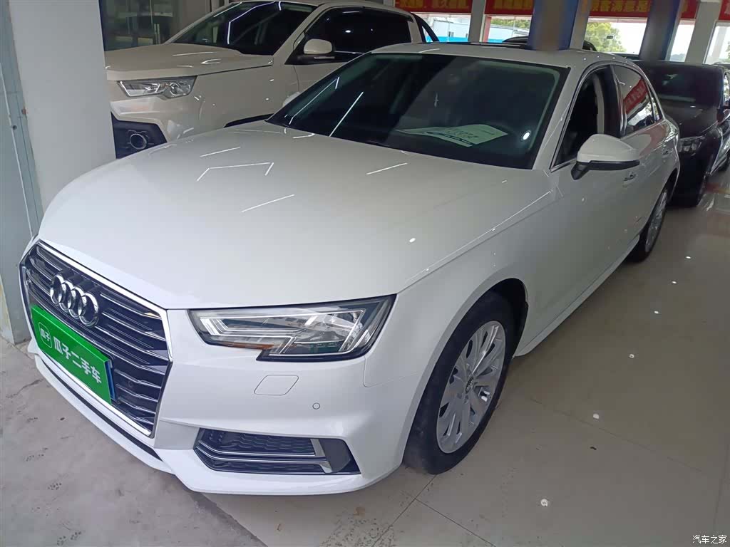 Audi A4L, 2019 1