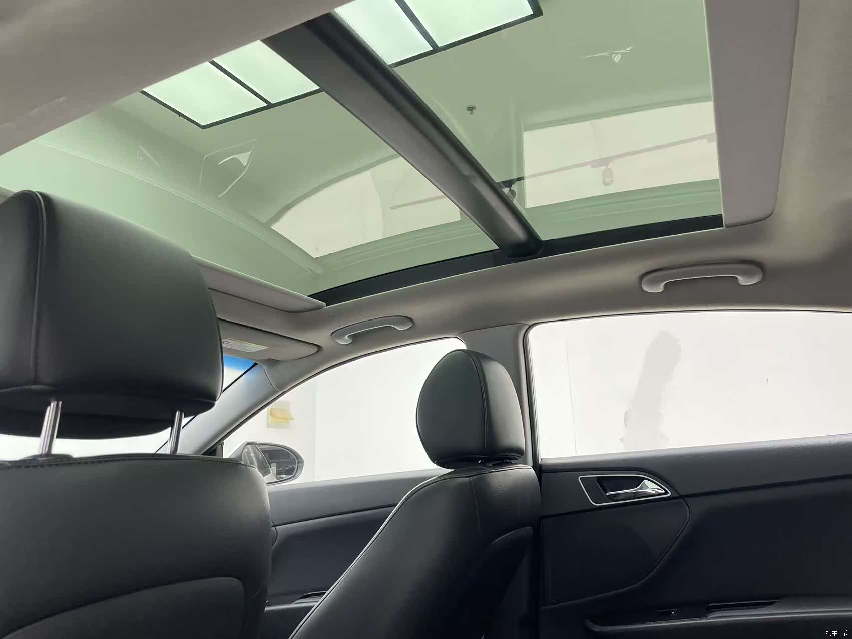 Hyundai GLS, 2016 11