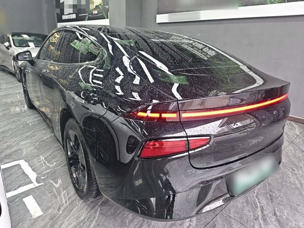 Xpeng P7, 2024 все фото