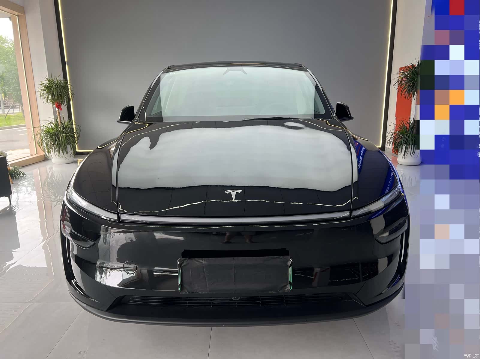 Tesla Model Y, 2025 2