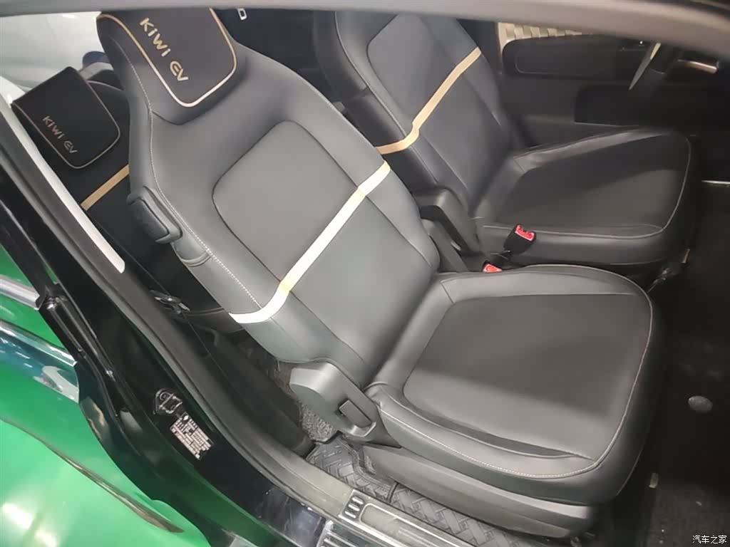 Wuling KiWi, 2022 25