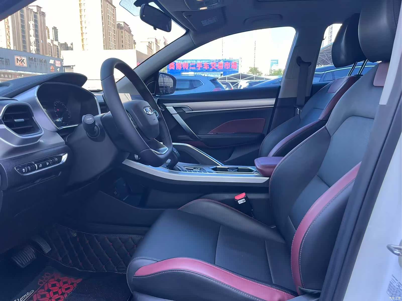 Geely Coolray, 2021 4