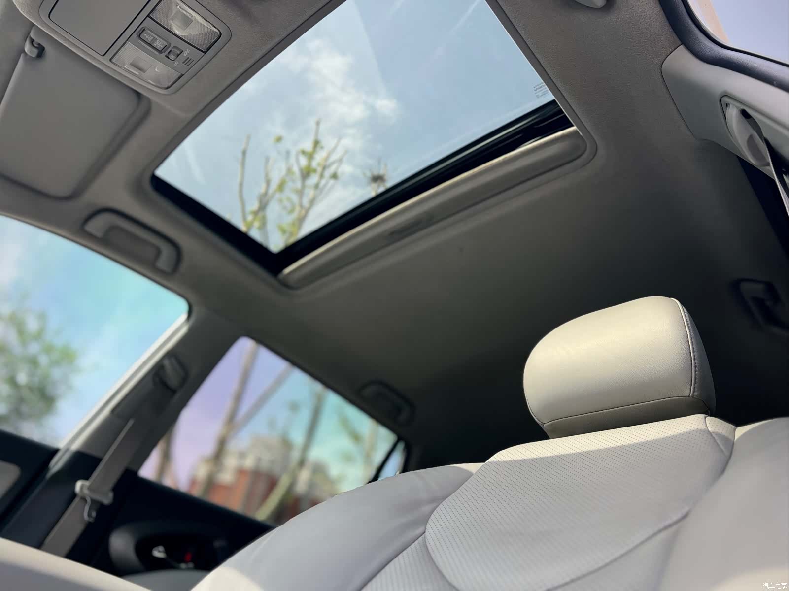 Toyota RAV4, 2010 23