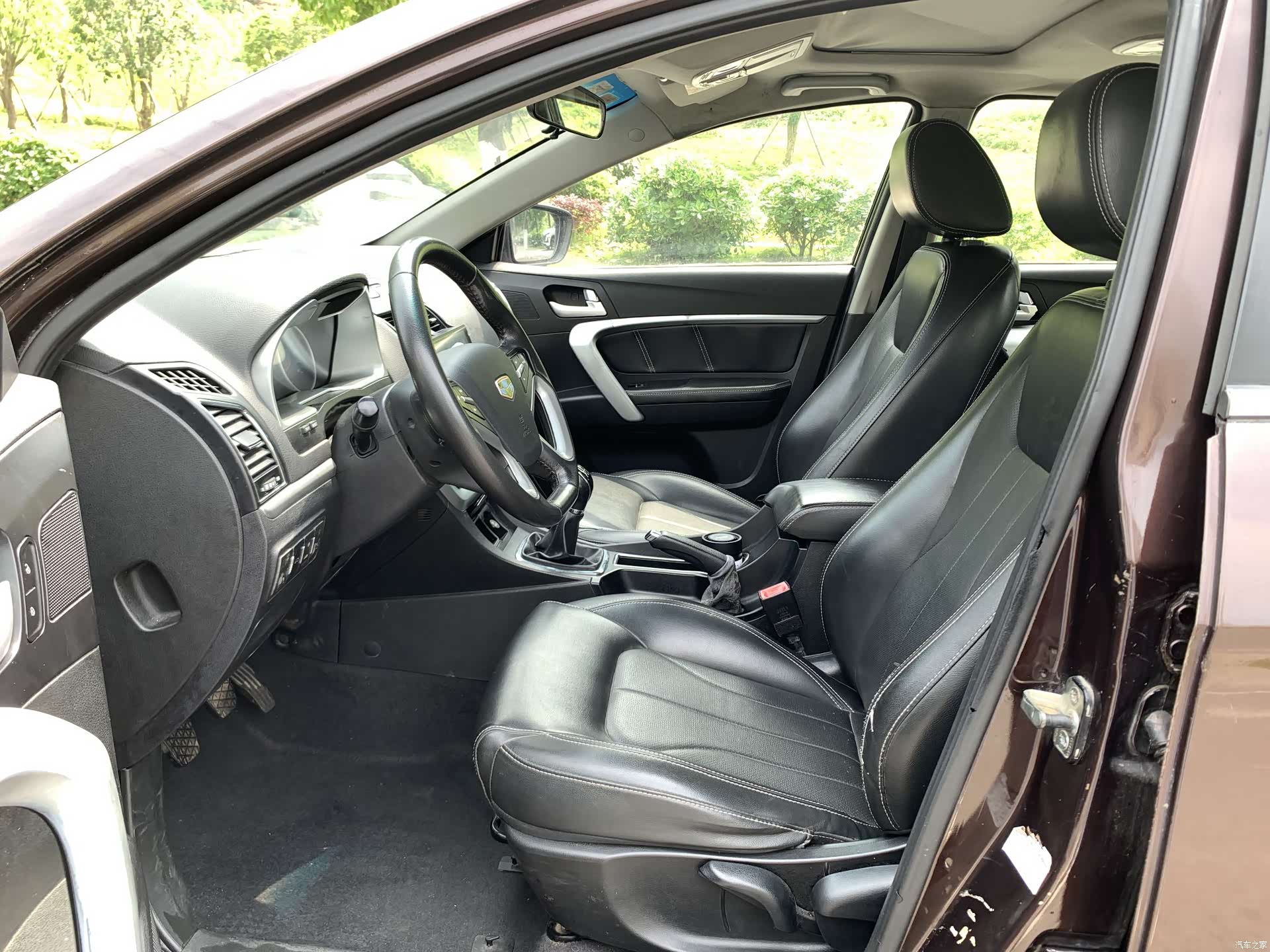 Geely Emgrand, 2016 11
