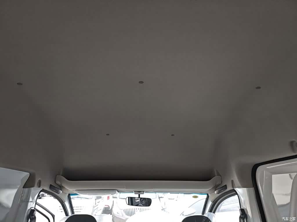 Wuling 42.3kWh, 2026 14