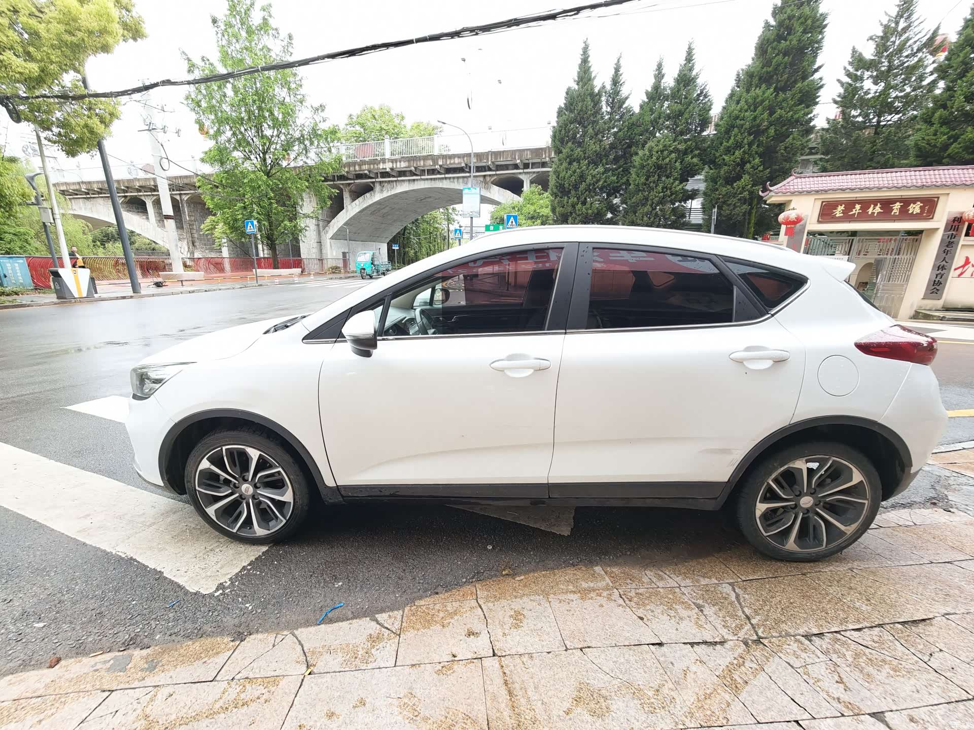 Geely Emgrand, 2021 все фото