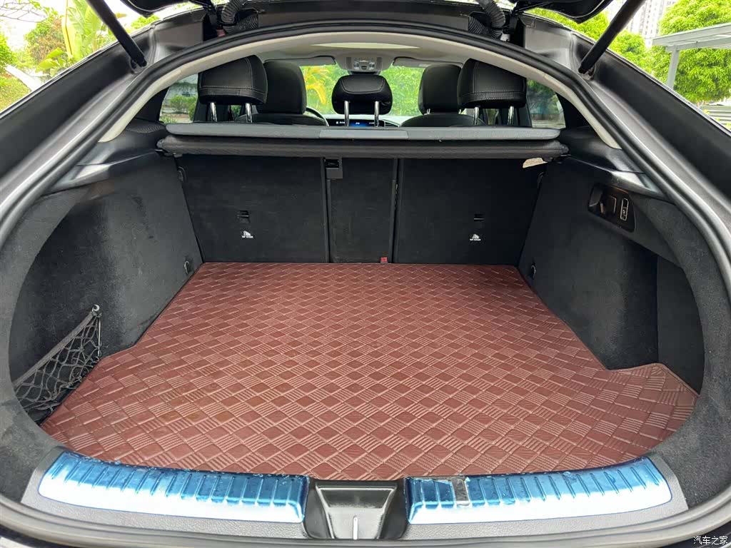 Mercedes-Benz GLE, 2021 33