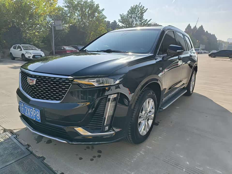 Cadillac XT6
