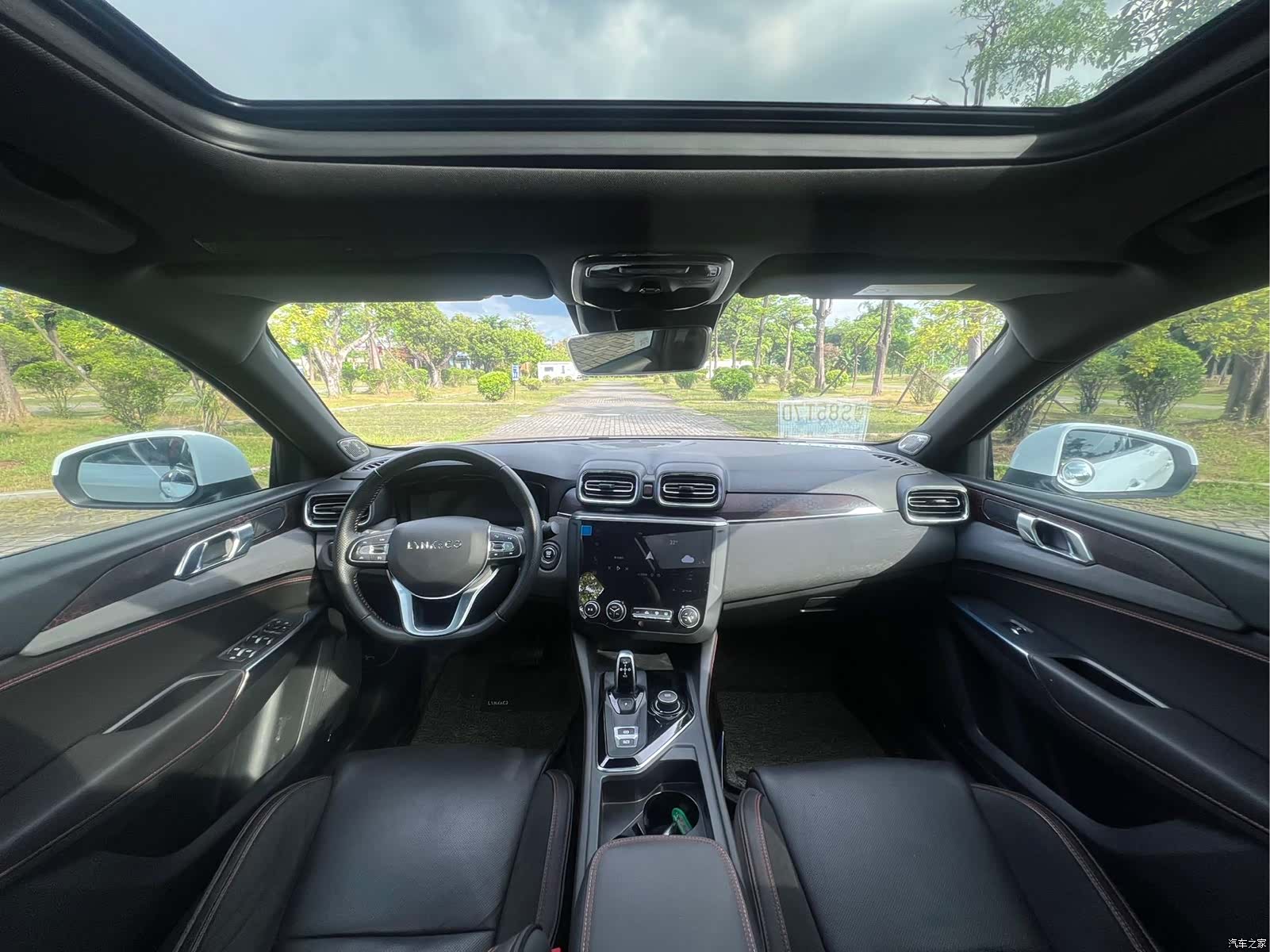 Lynk & Co 01, 2019 8