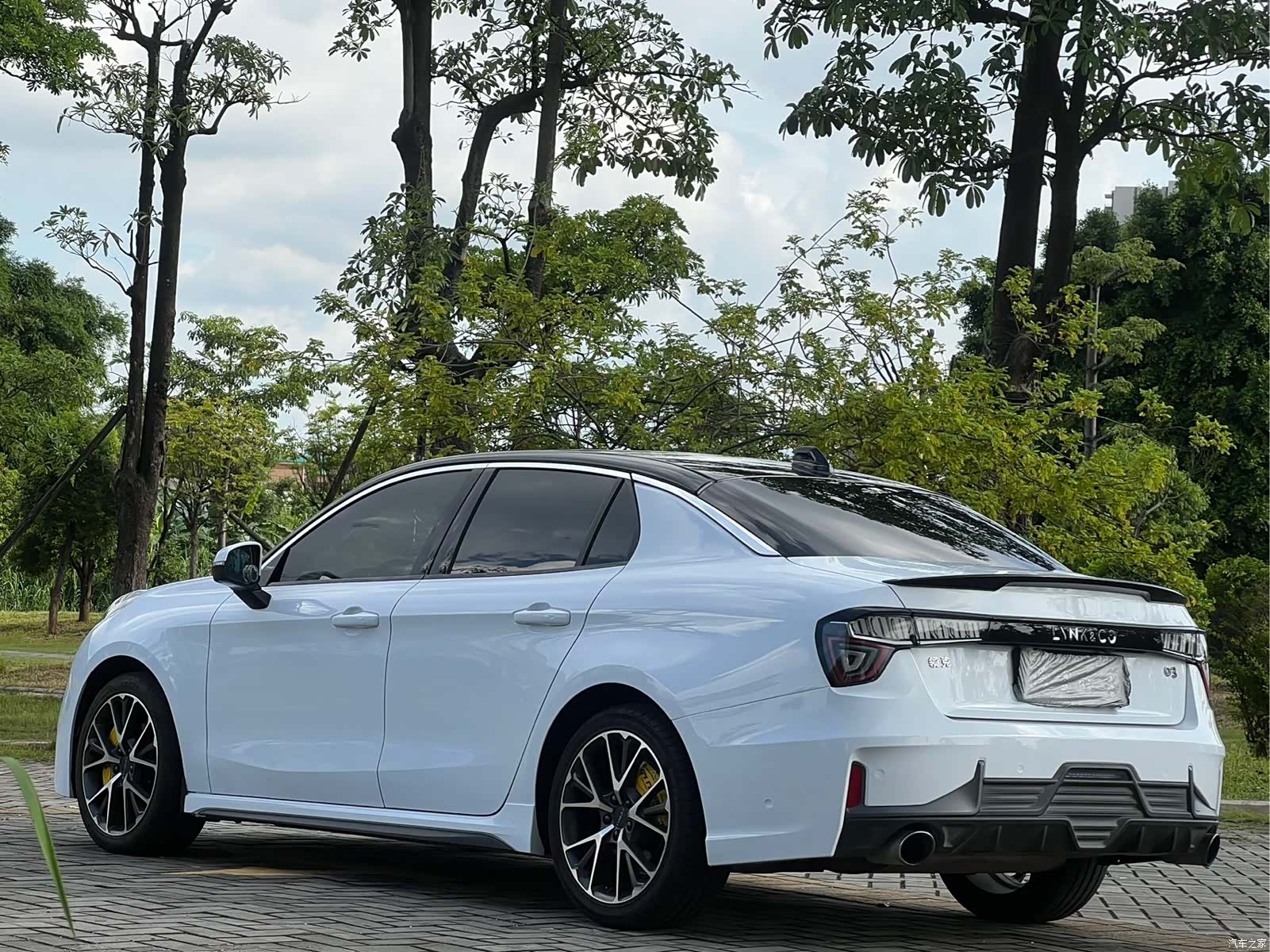Lynk & Co 01, 2019 17