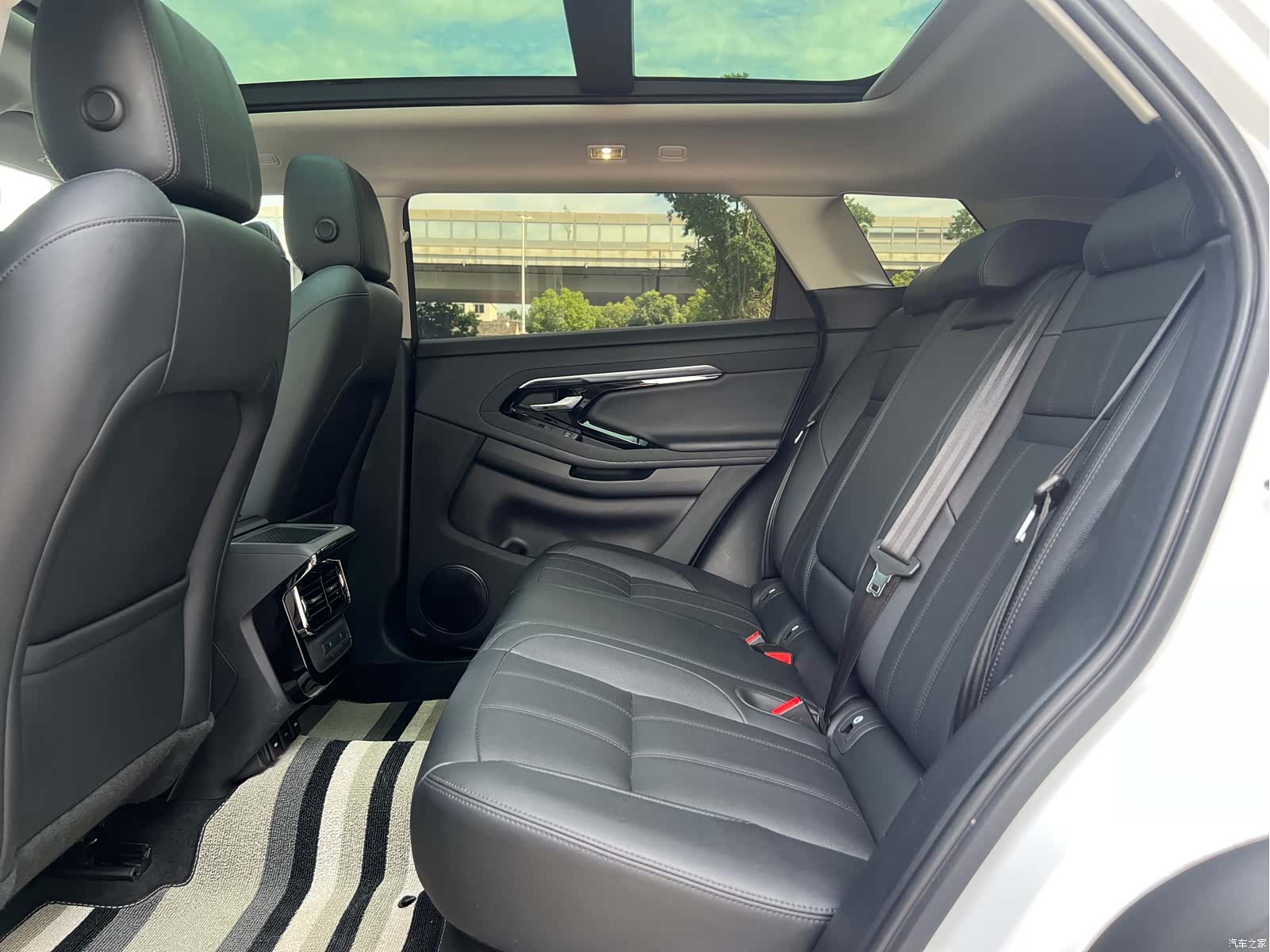 Land Rover Range Rover, 2022 14