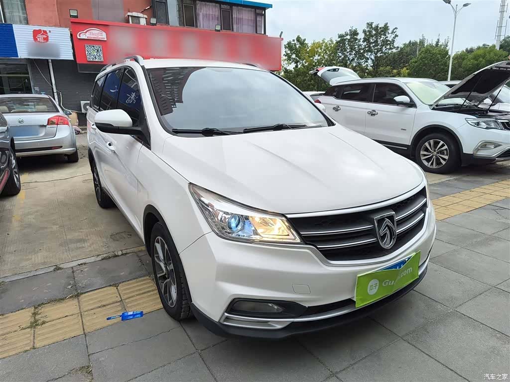 Wuling 730, 2019 4