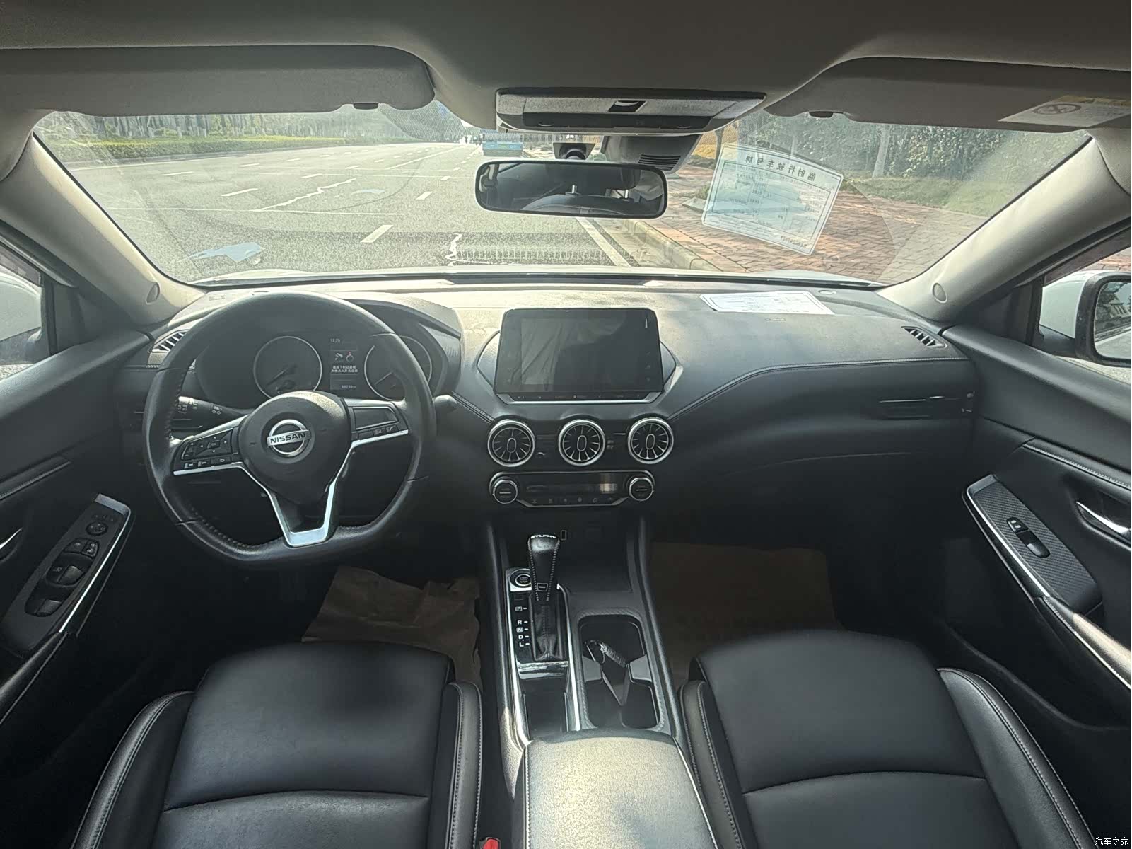 Nissan Sylphy, 2021 все фото