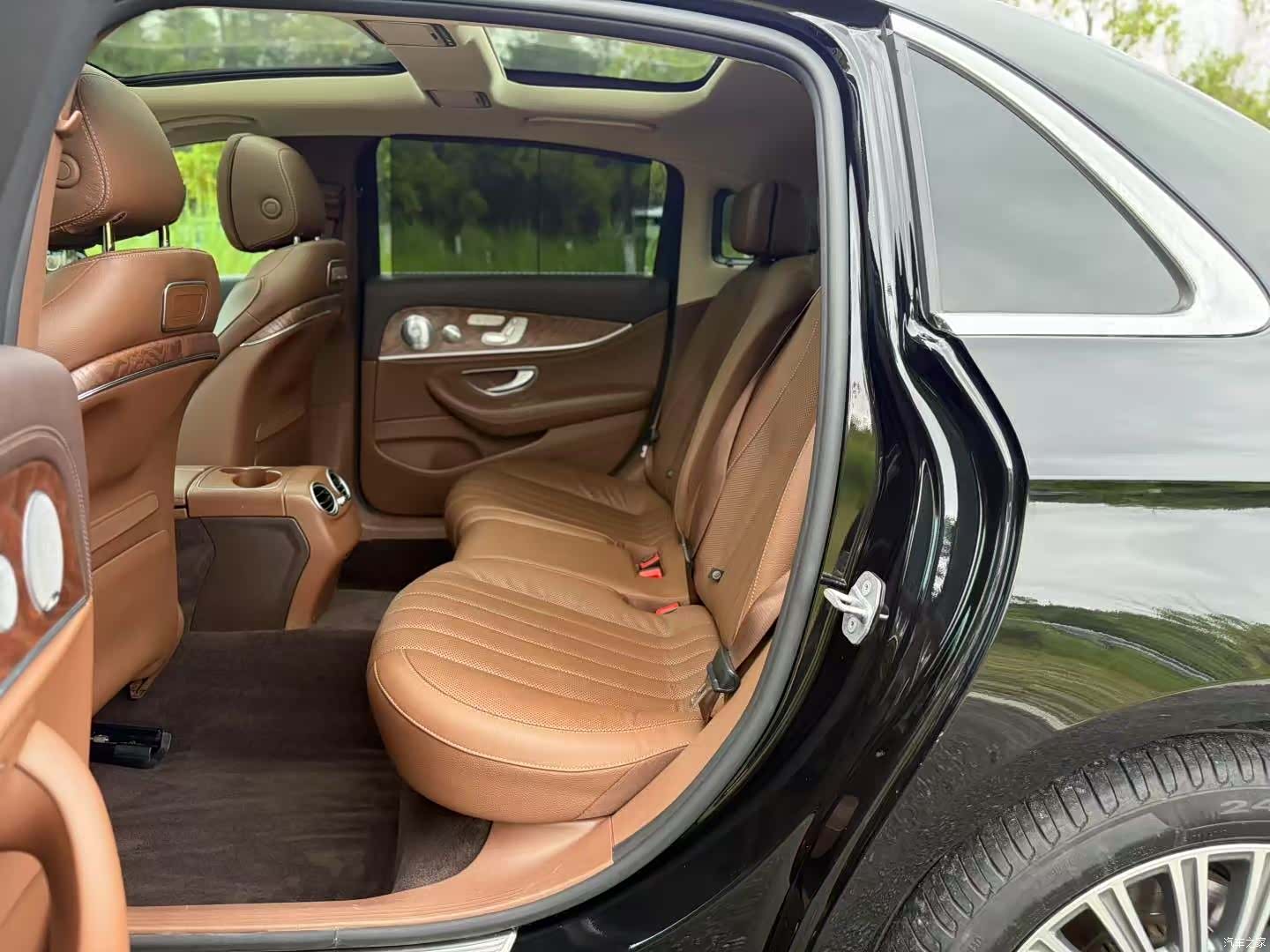 Mercedes-Benz E-Class, 2020 8