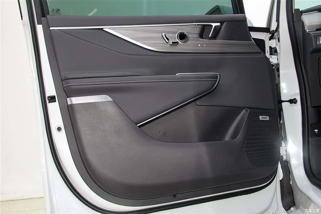 Buick GL8, 2025 17