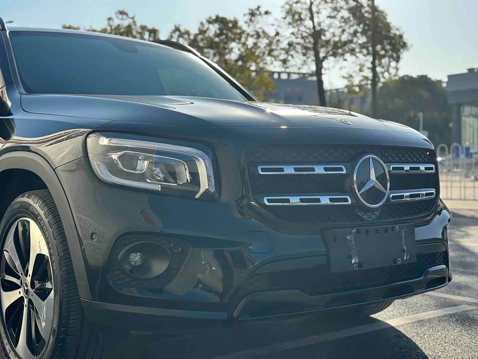 Mercedes-Benz GLB