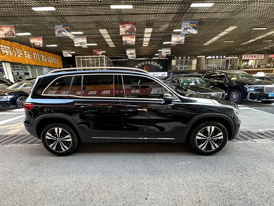 Mercedes-Benz GLB